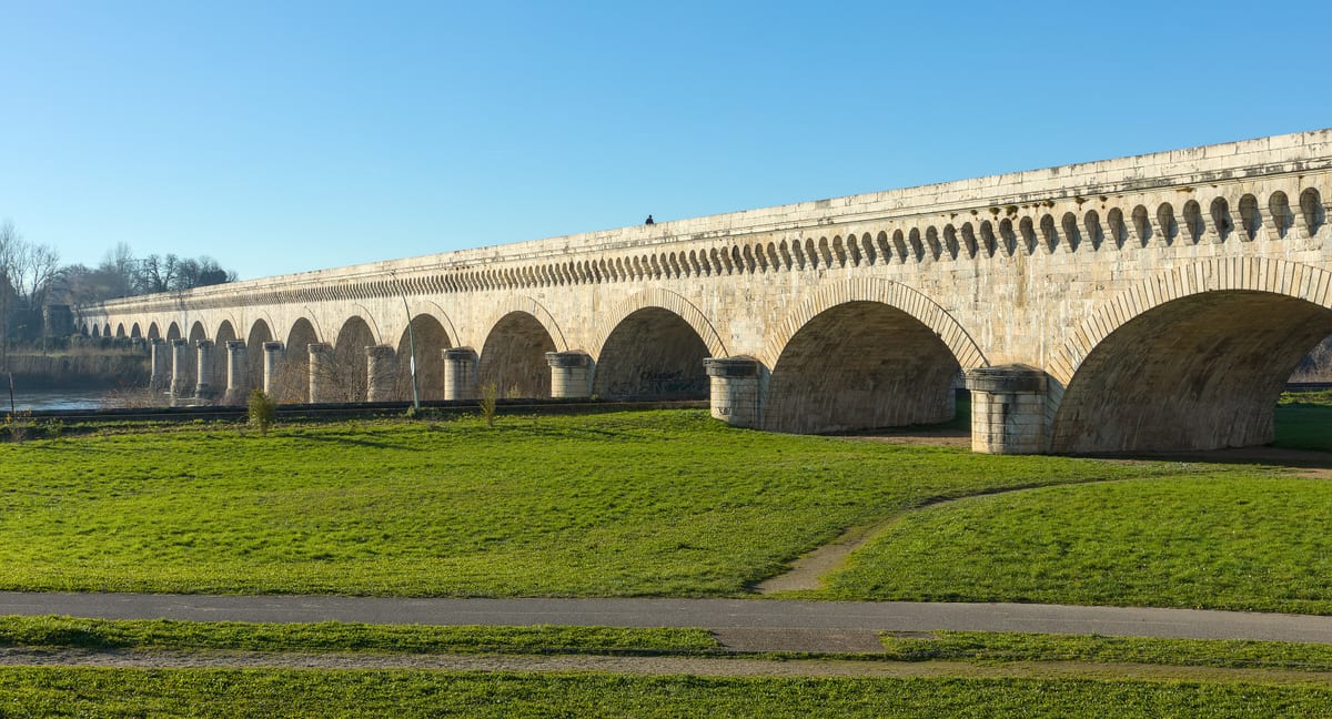 Pont-canal d’Agen dans le Lot-et-Garonne