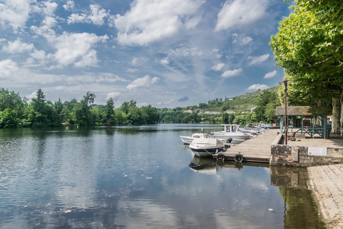 Rivière Lot à Cajarc dans le bassin de Figeac
