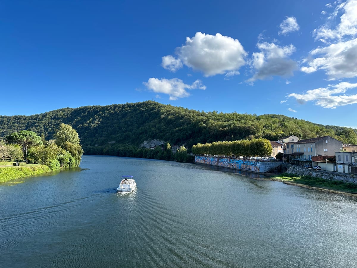 Rivière Lot à Douelle près de Cahors
